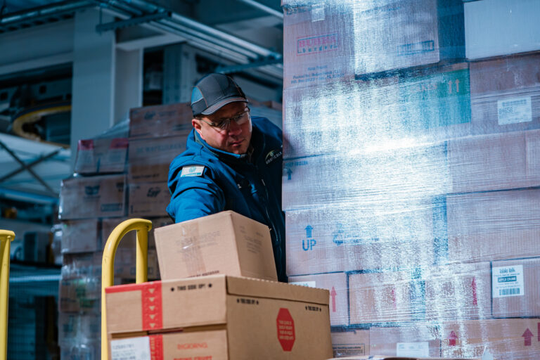 Hand Unload Deliveries